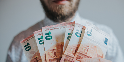 Cómo conseguir financiación y ayudas para montar un negocio